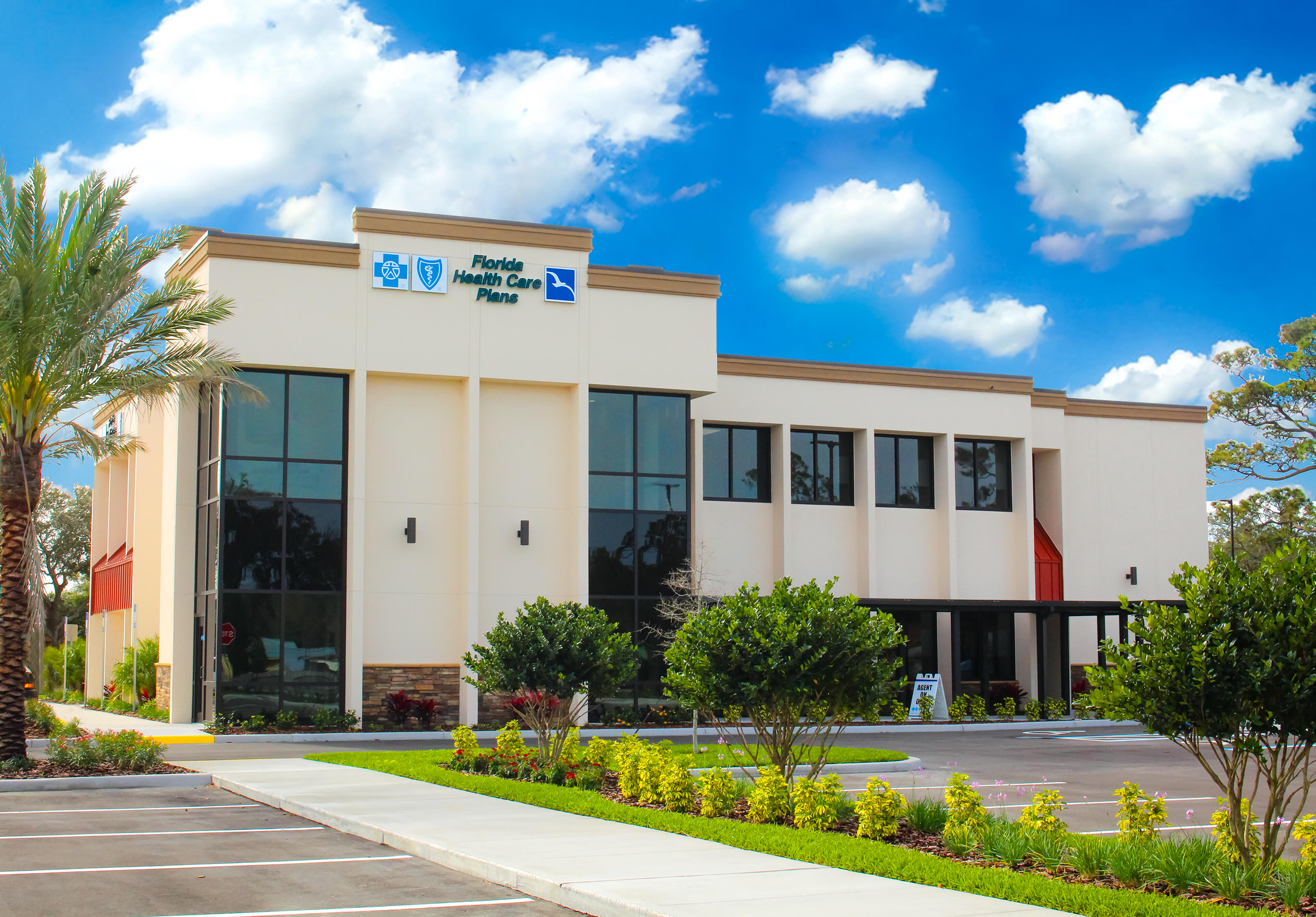 Pharmacy Exterior - Architectural Photography